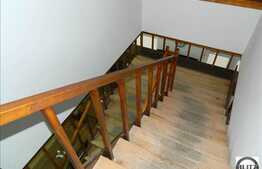 Casa pentru activitati comerciale, la artera principala, 300 mp utili, D+P+M