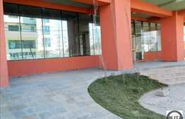 Spatiu cu 500 mp utili,open space,semifinisat in zona Iulius Mall, vitrina 20 ml