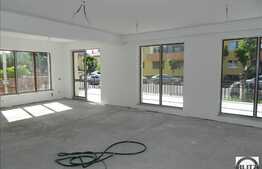 Spatiu comercial, in imobil nou, 65 mp cu terasa 40 mp. Zona cu vad!