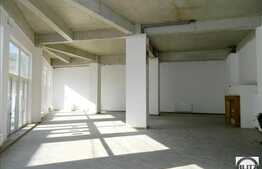 260 mp ideal pentru un show-room in zona Piata Mihai Viteazul