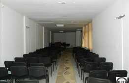 Spatiu cu destinatie multipla, 168 mp, zona Podului Calvaria