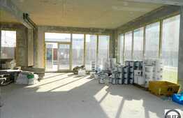 Spatiu 1037 mp, ideal activitate comerciala.