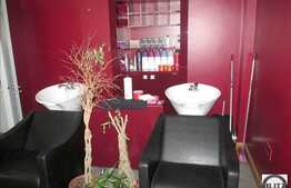 Inchiriere spatiu pentru salon de infrumusetare, 120 mp utili