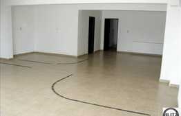 Spatiu comercial de vanzare, 93 mp, vizibilitate maxima