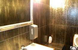 4 stele !!!Lux/ Eleganta / Modern / Clasic / Zona De Interes / Afacere La Cheie!