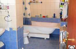 Vanzare apartament 3 camere, 70 mp utili