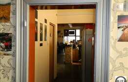 Inchiriere spatiu comercial, 84 mp, mobilat si utilat