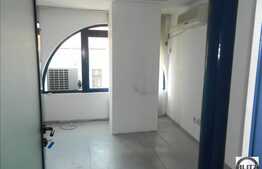 Cladire de vanzare, 560 mp utili cu teren 100 mp, ideal diferite activitati