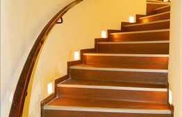 Inchiriere 125 mp pe strada Horea, amenajat pentru cabinet stomatologic