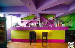 De inchiriat spatiu comercial, 210 mp, ideal club, cafenea. AFACERE LA CHEIE!