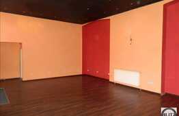 Spatiu comercial 80 mp utili in zona cu vad! Vitrina 10 ml!