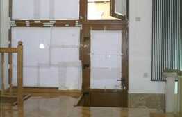 Spatiu comercial, 50 mp, parter si demisol, in zona strazii Emil Isac