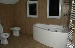 Inchiriere spatiu birouri, 360 mp utili, curte 250 mp, 2 terase, garaj dublu!