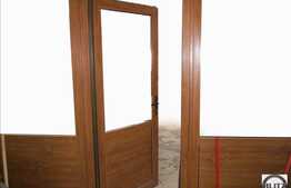 Spatiu comercial de vanzare, zona Traian, 37 mp. Acces din strada, cu vitrina!