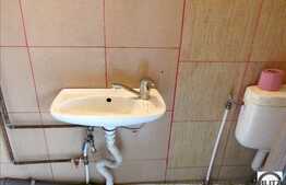 Spatiu comercial de vanzare, zona Traian, 37 mp. Acces din strada, cu vitrina!