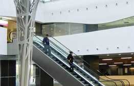 Spatiu comercial 500 mp, parter cu vitrina la strada! Zona cu vad!