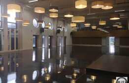 Sala pentru orice tip de eveniment, 800 mp, complet echipata si utilata!