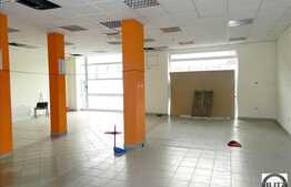 Cladire 1200 mp utili, P+1E+M, pentru restaurant, pensiune, institutie bancara