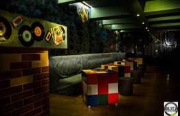 Spatiu comercial pentru club si cafenea, 204 mp, autorizatii de functionare!