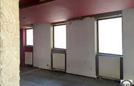 Spatiu elegant pentru bistro, caffe-bar cu terasa! 226 mp, in zona centrala!