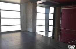 Spatiu elegant pentru bistro, caffe-bar cu terasa! 226 mp, in zona centrala!