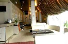 Un spatiu elegant, ultracentral, vad maxim! 204 mp utili cu 100 mp terasa!