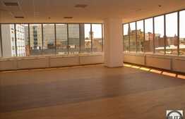 Suprafata Generoasa In Centrul Clujului!