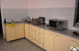 MOTEL La Intrare Pe Autostrada Transilvania !