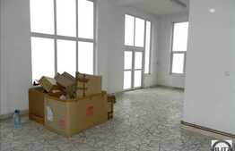 Inchiriere spatiu de birouri, cu 70 mp, in imobil nou, la 1 minut de Polus