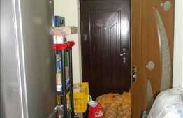 Spatiu comercial de vanzare 54 mp utili + loc de parcare 37 mp