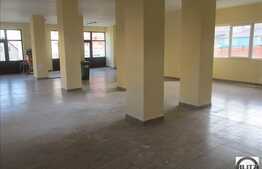 Spatiu de inchiriat, 192 mp, 5 incaperi, 2,90m inaltime, zona Teilor!