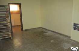 Spatiu de inchiriat, 192 mp, 5 incaperi, 2,90m inaltime, zona Teilor!