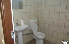 Spatiu de inchiriat, 192 mp, 5 incaperi, 2,90m inaltime, zona Teilor!