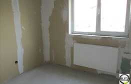 Vanzare apartament semifinsat 3 camere, 72 mp utili, zona Stejarului