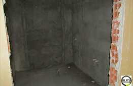 Vanzare apartament semifinsat 3 camere, 72 mp utili, zona Stejarului