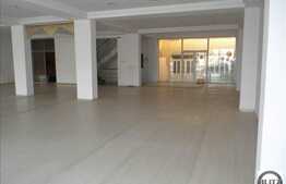 Imobil constructie noua, acces facil vad comercial!