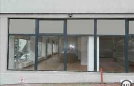 200 mp open space, ideal pentru show-room! Vitrina 20 ml la 2 strazi!