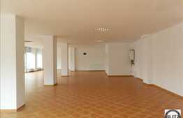 200 mp open space, ideal pentru show-room! Vitrina 20 ml la 2 strazi!