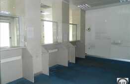 De inchiriat spatiu comercial, 304 mp, zona Piata Mihai Viteazu, 40 ml vitrina