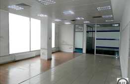 De inchiriat spatiu comercial, 304 mp, zona Piata Mihai Viteazu, 40 ml vitrina