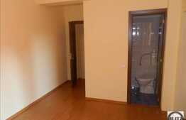 Spatiu comercial ultracentral polivalent, 268 mp utili, cu 10 locuri de parcare!