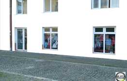 Spatiu comercial, acces din strada, 50 mp, vitrina de 6 ml, Piata Mihai Viteazul