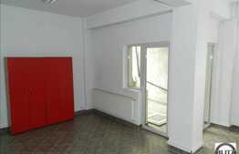 Spatiu comercial 110 mp, semicentral, 2 minute fata de Piata Cipariu!