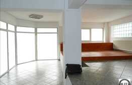 Spatiu comercial 110 mp, semicentral, 2 minute fata de Piata Cipariu!