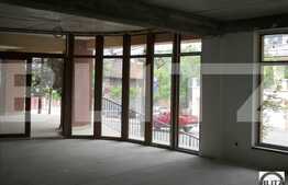 Pretabil ShowRoom / Cabinete/ Magazin Alimentar / Sediu De Firma !