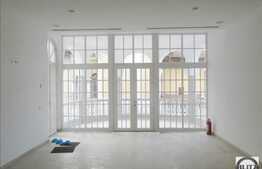 Inchiriere spatiu 470 mp in zona centrala, renovat, 11 locuri de parcare, terasa