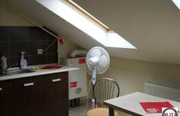 Apartament la cheie, 2 camere, Zona Andrei Muresanu!Pret Oportun!