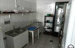 Afacere la cheie bar-bistro, 200 mp utili open-space plus terasa 150 mp!