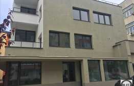 Imobil cu destinatie comerciala, medicala sau birouri