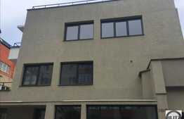 Imobil cu destinatie comerciala, medicala sau birouri